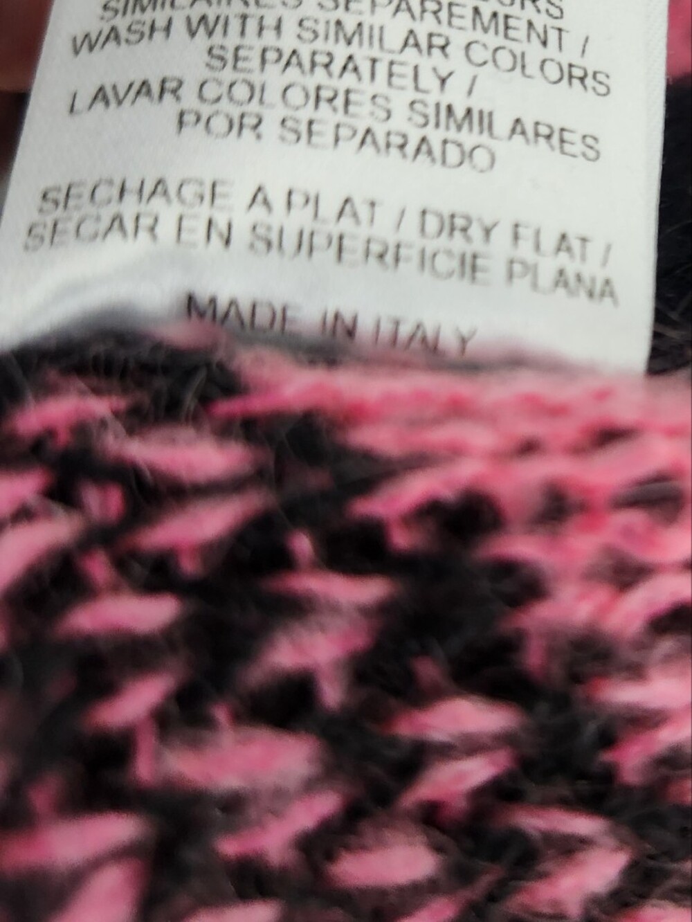 ASO Emily In Paris & Taylor Swift Pink Black Plaid Sweater Oversized Fits Small - Picture 15 of 15